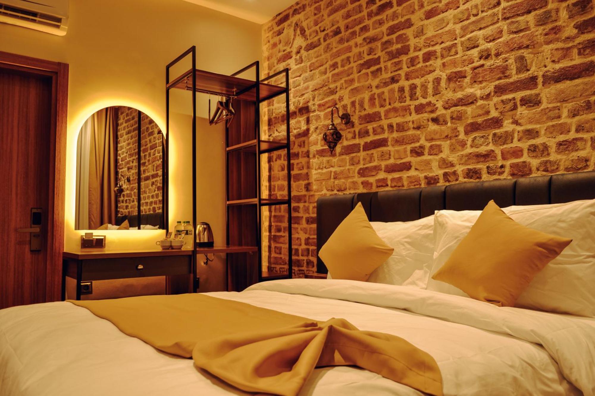 Galata Calm Tale Hotel Istanbul Exterior photo