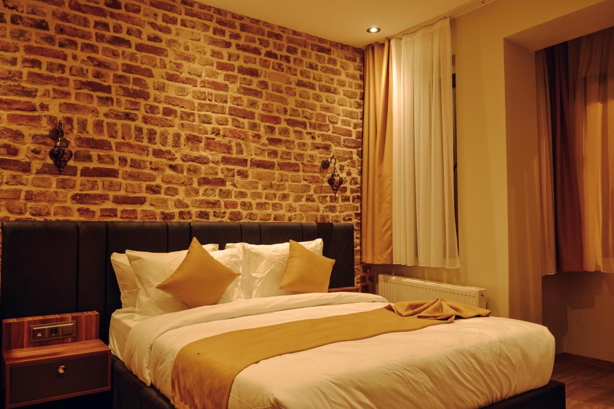 Galata Calm Tale Hotel Istanbul Exterior photo
