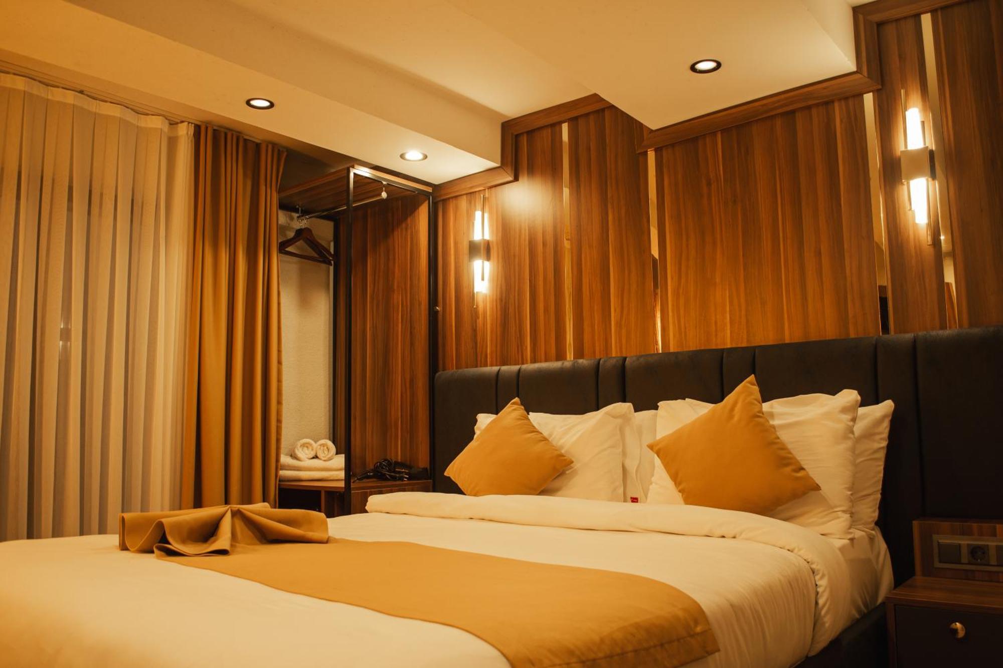 Galata Calm Tale Hotel Istanbul Exterior photo